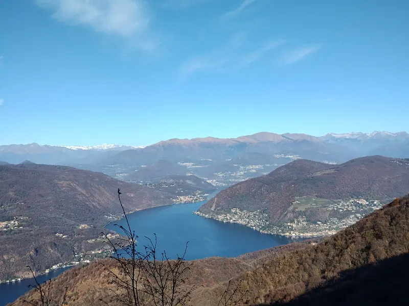 Paesaggio durante l'escursione: Monte Pravello