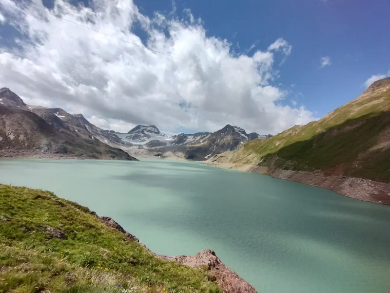 Paesaggio durante l'escursione: Rifugio 3A e Lago del Sabbione